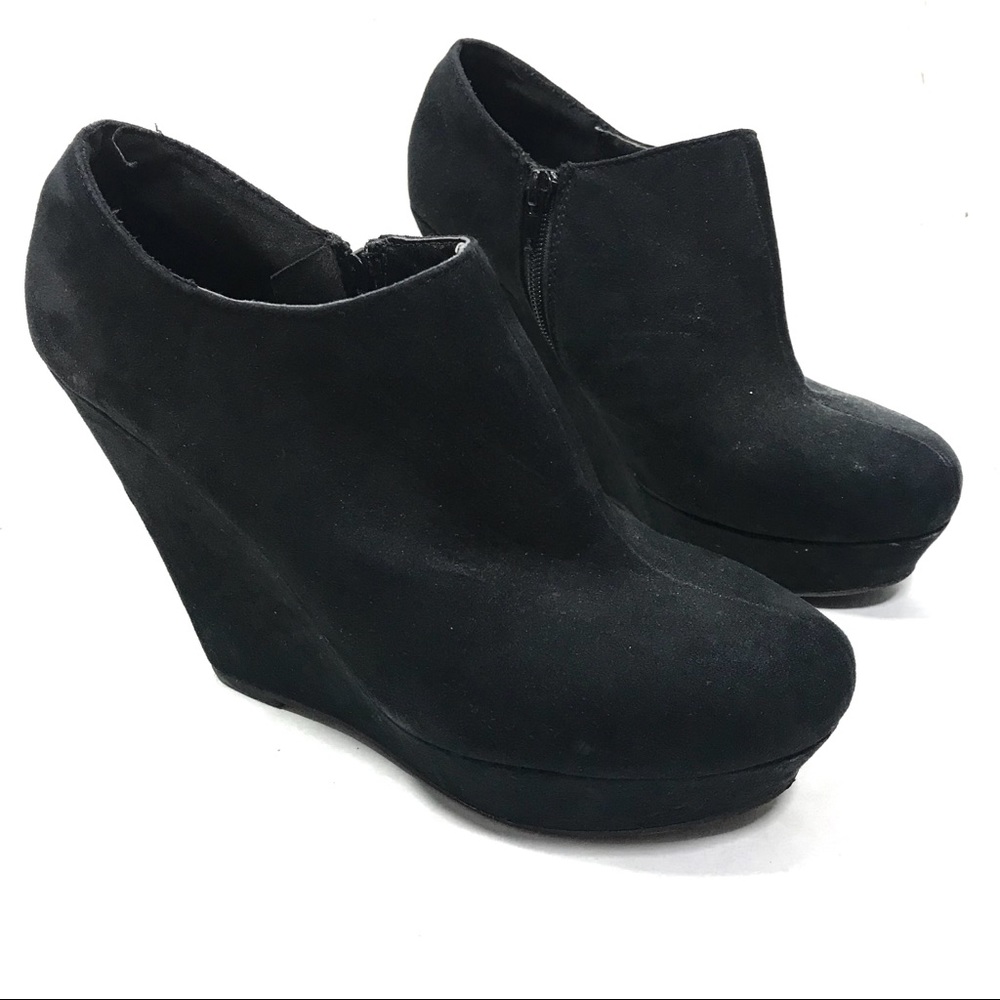 ‼️FINAL‼️ Black Suede Like Wedge Ankle Booties